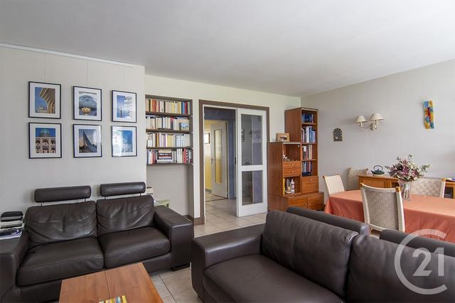 Appartement F2 à vendre - 2 pièces - 54.16 m2 - MONTROUGE - 92 - ILE-DE-FRANCE - Century 21 Côté Ecrivains