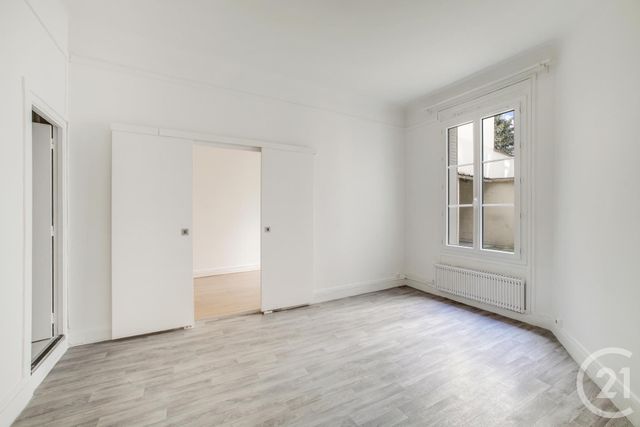 Appartement T2 à vendre - 2 pièces - 40.69 m2 - PARIS - 75015 - ILE-DE-FRANCE - Century 21 Côté Ecrivains